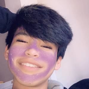 Meet your Posher, Dominic